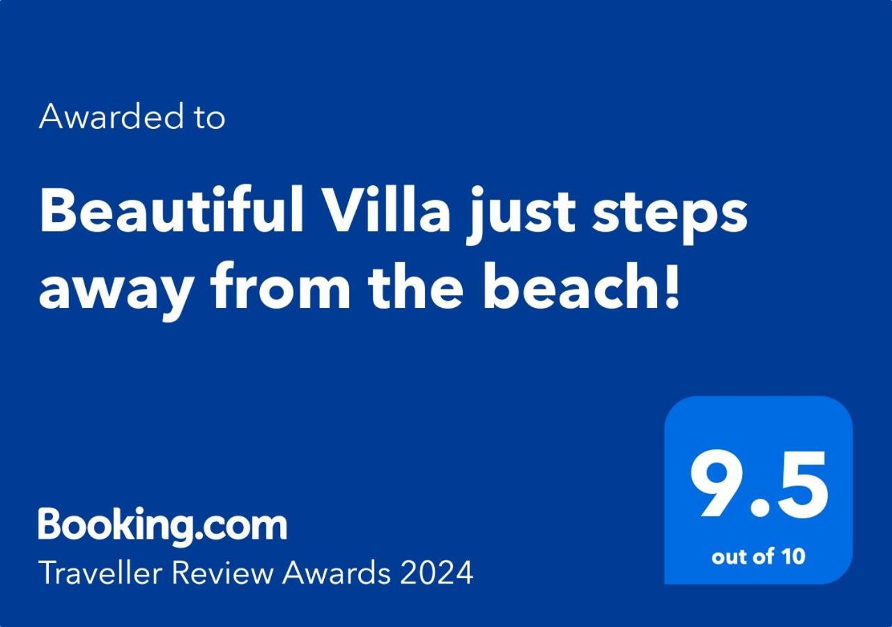 Beautiful Villa Just Steps Away From The Beach! George Town Buitenkant foto